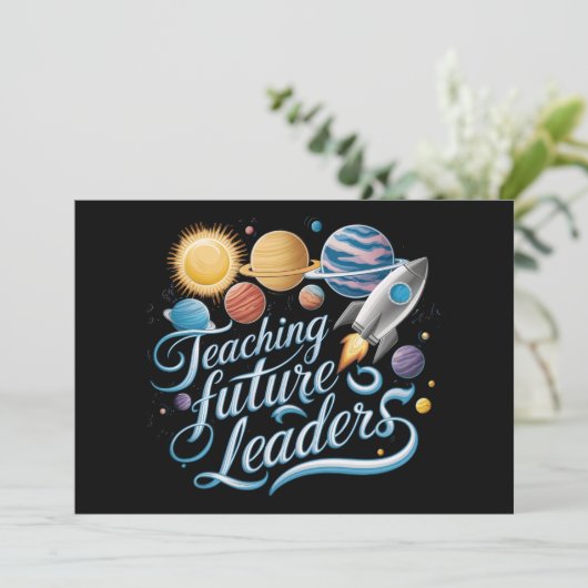 Invitation Enseigner de futurs leaders de la planète spatiale (Debout devant)