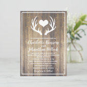 Invitation Épouser du bois et blanc de grange rustique de (Debout devant)