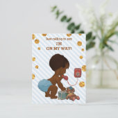 Invitation Ethnic Boy On Phone Stripes Gold Dots Baby shower (Debout devant)
