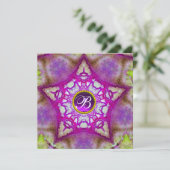 INVITATION ETOILE ROSE ABSTRAITE  MONOGRAMME AMÉTHYSTE VIOLET (Debout devant)