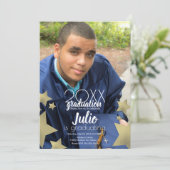 Invitation Étoiles de la célébration de la graduation Script  (Debout devant)