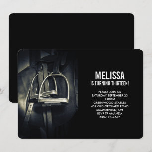 Invitation Étriers argentés élégants sur selle de cheval angl