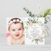 Invitation Eucalyptus feuillage rose élégante fille de baptêm (Debout devant)