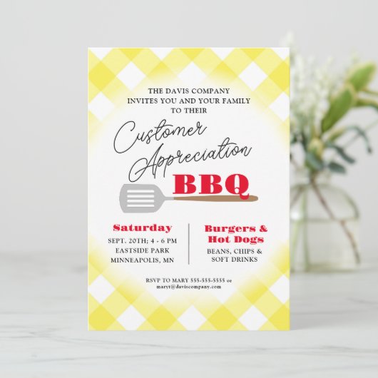 Invitation Événement de facturation BBQ Appréciation du clien (Debout devant)