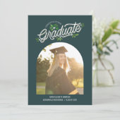 Invitation Faire l'éloge de l'annonce de remise des diplômes (Debout devant)