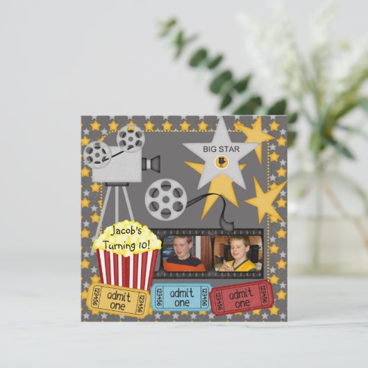 Invitation faite sur commande d'anniversaire de (Debout devant)