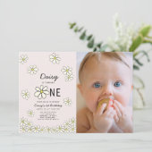Invitation Falling Daisies Floral Pink Photo 1er anniversaire (Debout devant)