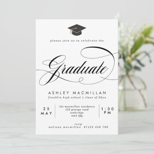 Invitation Fancy Black & White Graduation Party (Debout devant)