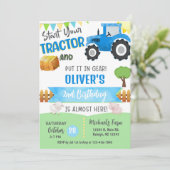 Invitation Farm tractor boy ANY AGE birthday invitation. (Debout devant)