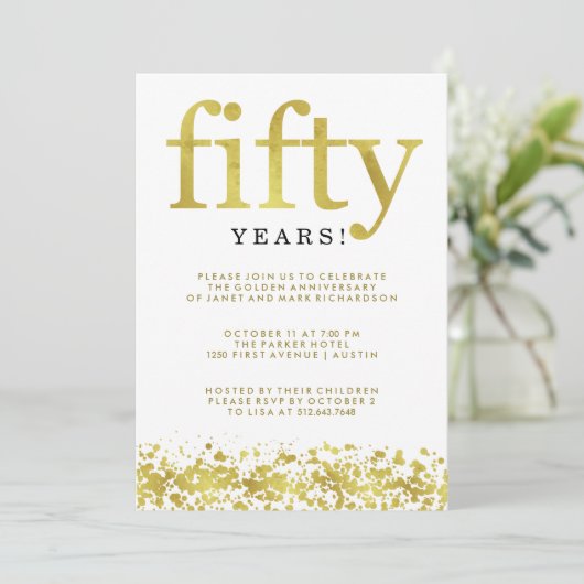 Invitation Faux Confetti en Or pour les Cinquante Ans de Mari (Debout devant)