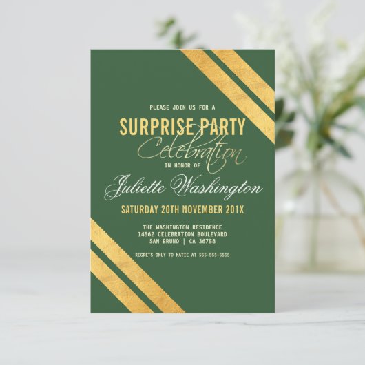 Invitation Faux Gold Strip Dark Green Surprise fête d'anniver (Debout devant)