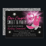 Invitation Faux Parties scintillant Disco Rose Cowgirl Sweet<br><div class="desc">Faites votre fête dans le style rétro des années 70 avec cette parties scintillant faux rose et argent et rose disco miroir boule "Disco Cowgirl Sweet 16" design de fête. Conception composite par Holiday Hearts Designs (droits réservés).</div>
