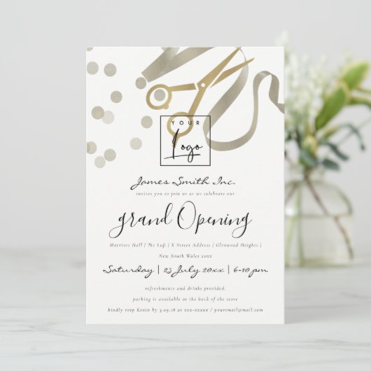 INVITATION FAUX SILVER RIBBON COUPANT GRAND OUVERTURE CÉRÉMON (Debout devant)