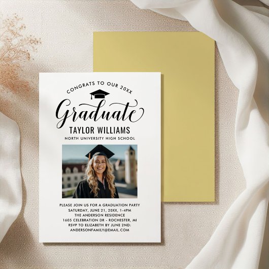 Invitation Félicitations à nos diplômés en noir Script photo