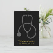 Invitation Félicitations Stylish Grey Stethoscope Grad (Debout devant)