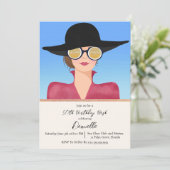 Invitation Femme Élégante En Lunettes De Soleil Anniversaire (Debout devant)