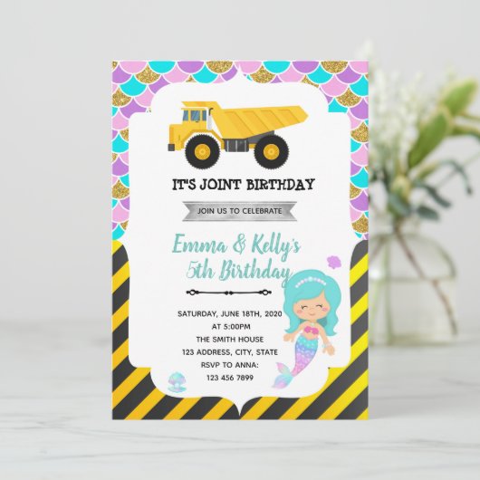 Invitation Fête commune de la construction de sirènes Invitat (Debout devant)