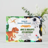 Invitation Fête conjointe des astronautes dinosaures en fusée (Debout devant)