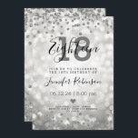 Invitation Fête d'anniversaire 18th Silver Glam Parties scint<br><div class="desc">Design d'invitation "18th Birthday Party" élégant et simple,  avec motif Silver Glam Parties scintillant Lights,  nom personnalisé et texte de détails. Facile à utiliser et facile à personnaliser. Commandez aujourd'hui !</div>