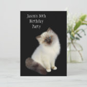 Invitation Fête d'anniversaire 30 ans Chat marron et blanc (Debout devant)