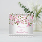 Invitation Fête d'anniversaire 40 ans Fleurs blanches et rose (Debout devant)