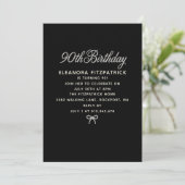 Invitation Fête d'anniversaire 90 ans Noir Blanc Perle Script (Debout devant)