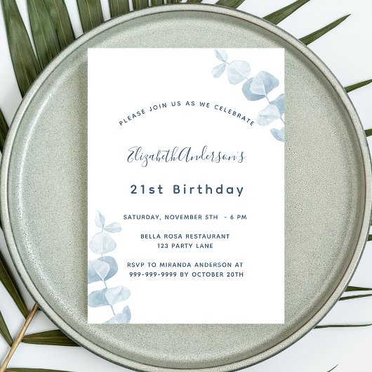 Invitation Fête d'anniversaire blanc poussiéreux eucalyptus b