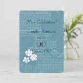 Invitation Fête d'anniversaire de 90 ans Blue Floral (Debout devant)