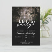 Invitation Fête d'anniversaire de bal de disco argent moderne (Debout devant)