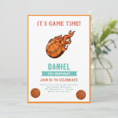 Invitation Fête d'anniversaire de basket-ball (Debout devant)