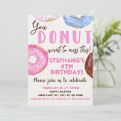 Invitation Fête d'anniversaire de beignet (Debout devant)