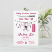 Invitation Fête d'anniversaire de fille de karaté arts martia (Debout devant)