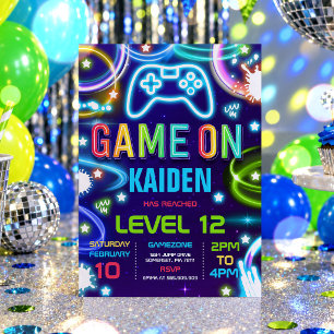 Invitation Fête d'anniversaire de jeu vidéo néon Game On Nive