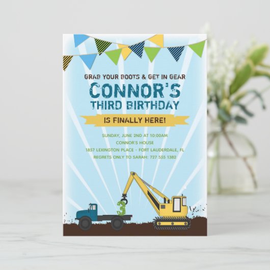Invitation Fête d'anniversaire de la construction de camions  (Debout devant)