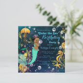 Invitation Fête d'anniversaire de la femme de ménage ethnique (Debout devant)