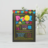 Invitation Fête d'anniversaire de la piscine pour filles (Debout devant)