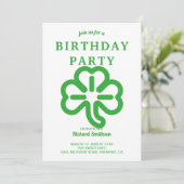 Invitation Fête d'anniversaire de la Saint-Patrick en vert tr (Debout devant)