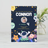 Invitation Fête d'anniversaire de l'astronaute dans l'espace (Debout devant)