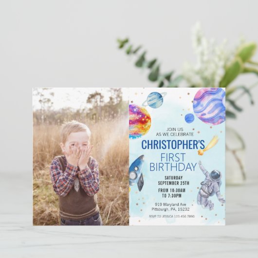 Invitation Fête d'anniversaire de l'espace astronaute bleu (Debout devant)