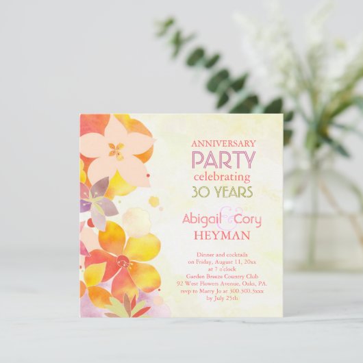 Invitation Fête d'anniversaire de mariage de 30 ans Floral Ro (Debout devant)
