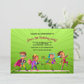 Invitation Fête d'anniversaire de Superheroes (Debout devant)