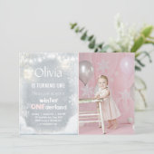 Invitation Fête d'anniversaire de Winter Onederland invitatio (Debout devant)