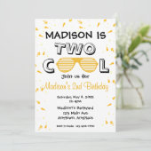 Invitation Fête d'anniversaire des 2 ans TWO Cool Sunglass (Debout devant)