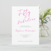Invitation Fête d'anniversaire des 50 ans Pink Script Fifty a (Debout devant)