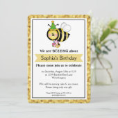 Invitation Fête d'anniversaire des enfants Little Bumble Bee  (Debout devant)