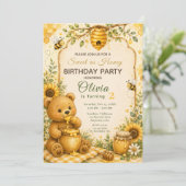 Invitation Fête d'anniversaire doux comme du miel (Debout devant)