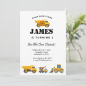 Invitation Fête d'anniversaire du camion de construction (Debout devant)
