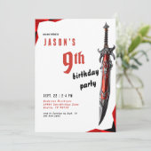 Invitation Fête d'anniversaire du garçon guerrier à l'épée ro (Debout devant)