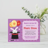 Invitation Fête d'anniversaire du salon de magie casquette de (Debout devant)