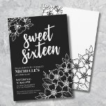 Invitation Fête d'anniversaire du Sweet sixteen Floral modern<br><div class="desc">Sweet sixteen Floral Blanc Noir Invitation de fête d'anniversaire. Une invitation amusante mais élégante à la fête du 16ème anniversaire avec des contours de fleurs en noir et blanc. Un motif de fleurs ludique encadre une typographie de script "sweet sixteen" mélangée à une police serif plus classique. Célébrez 16 ans...</div>